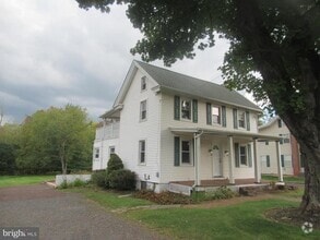 Building Photo - 1671 W Point Pike