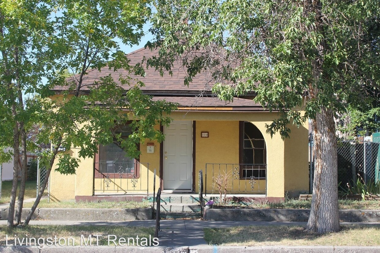 2 br, 1 bath House 110 S F St House for Rent in Livingston, MT
