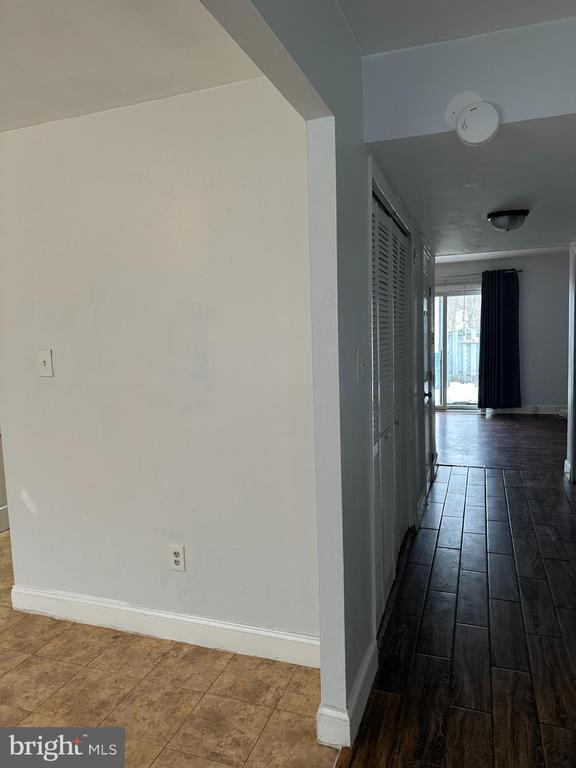 Foto del edificio - 22 Roxborough Pl