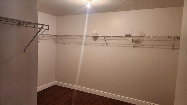 Foto del edificio - 7809 Rex Hill Trail