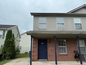 Building Photo - 2802 Hanna Pl