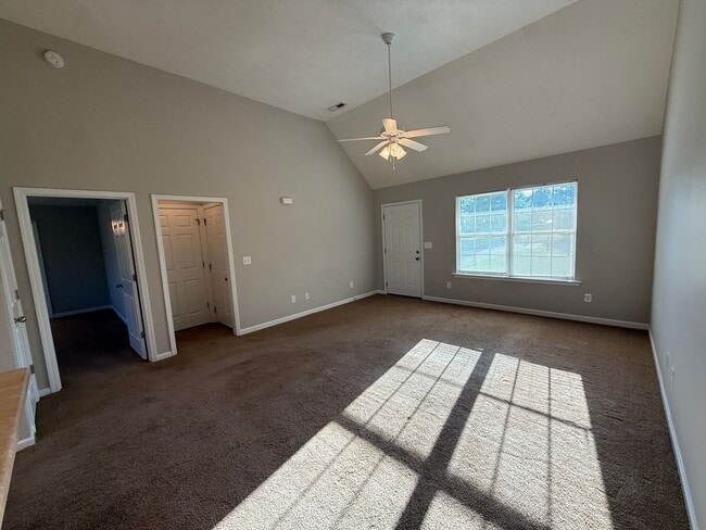 Building Photo - 2058 Barretts Ridge Dr