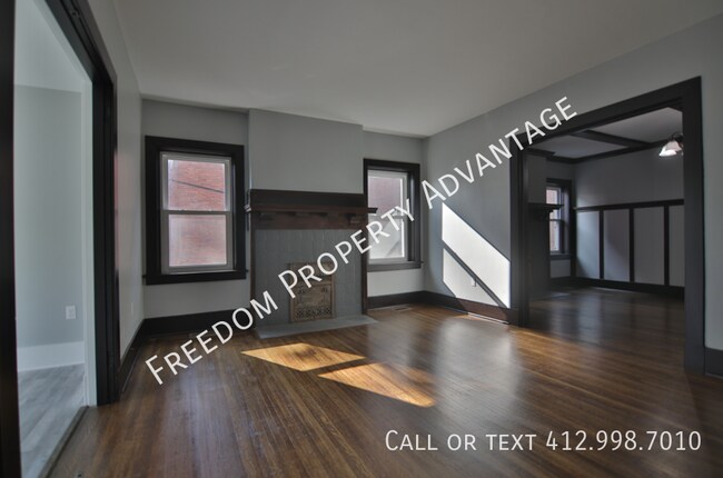 Building Photo - 431 E 10th Ave