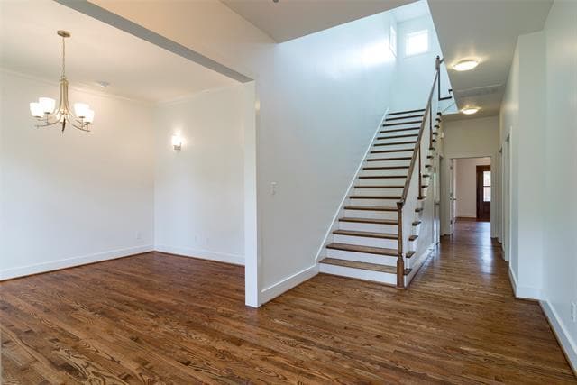 Foto del edificio - 7507 Robin Rd