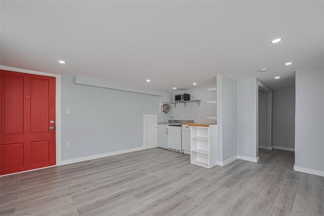 Foto del edificio - 414 E 9th St