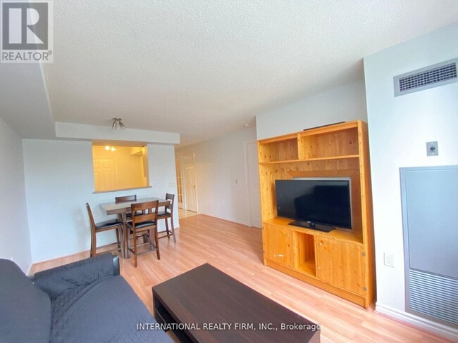 Building Photo - 2627 McCowan Rd