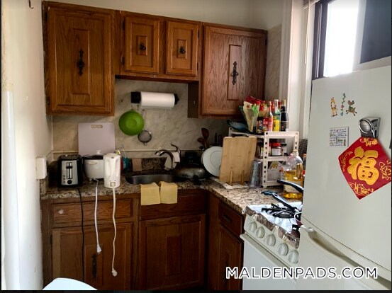 Building Photo - 17-19-19 Washington St S