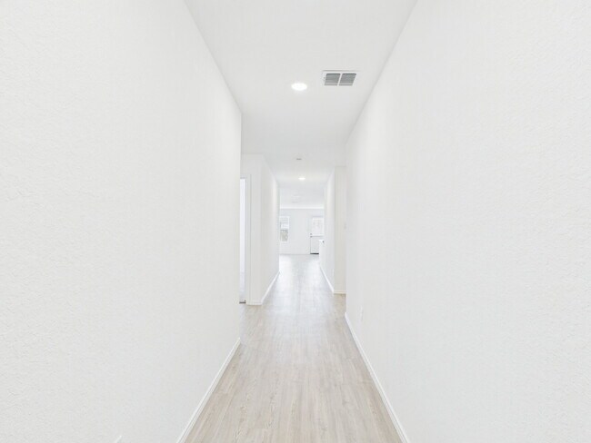 Foto del edificio - "Open-Concept Living in Fredericksburg"