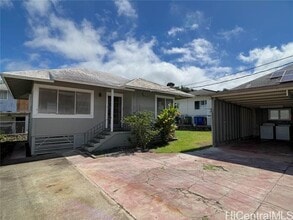 Building Photo - 2158 Kanealii Ave