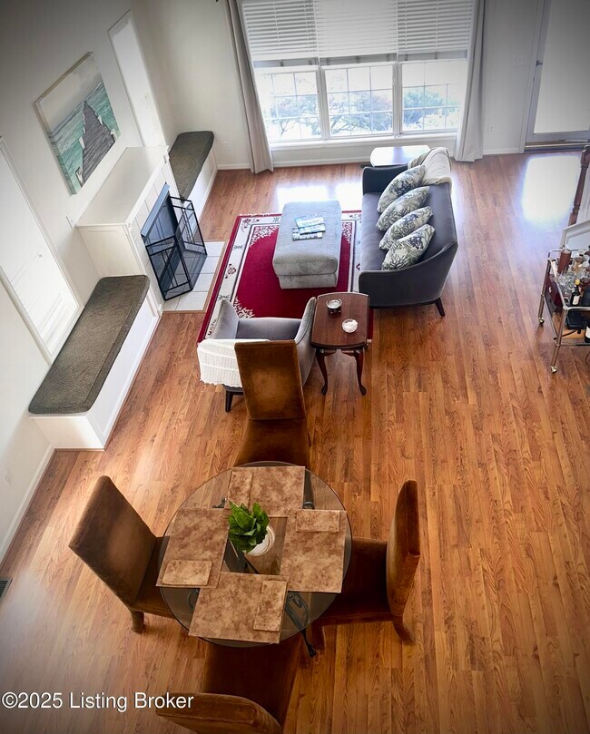 Foto del edificio - 10628 Hite Creek Rd