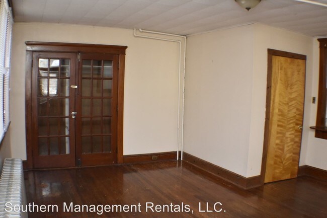 Building Photo - 109 N Main St