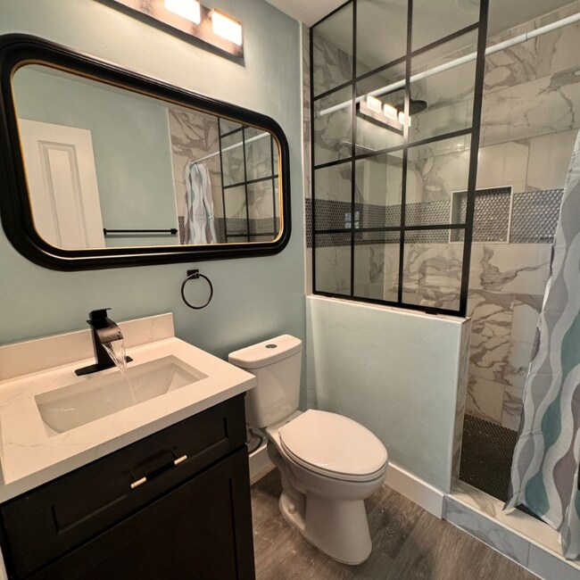 Photo - 7525 Birch St House