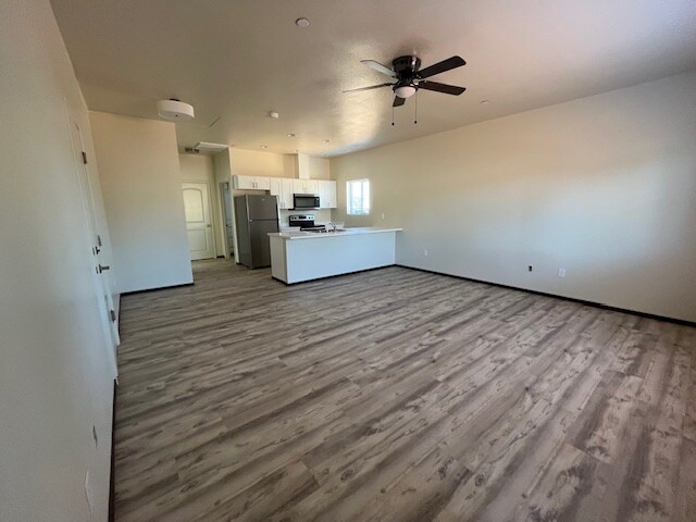 Foto del edificio - 5507 Longview Dr