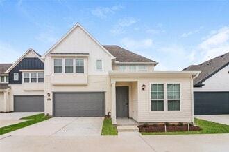 Building Photo - 4914 San Fabiano Ct