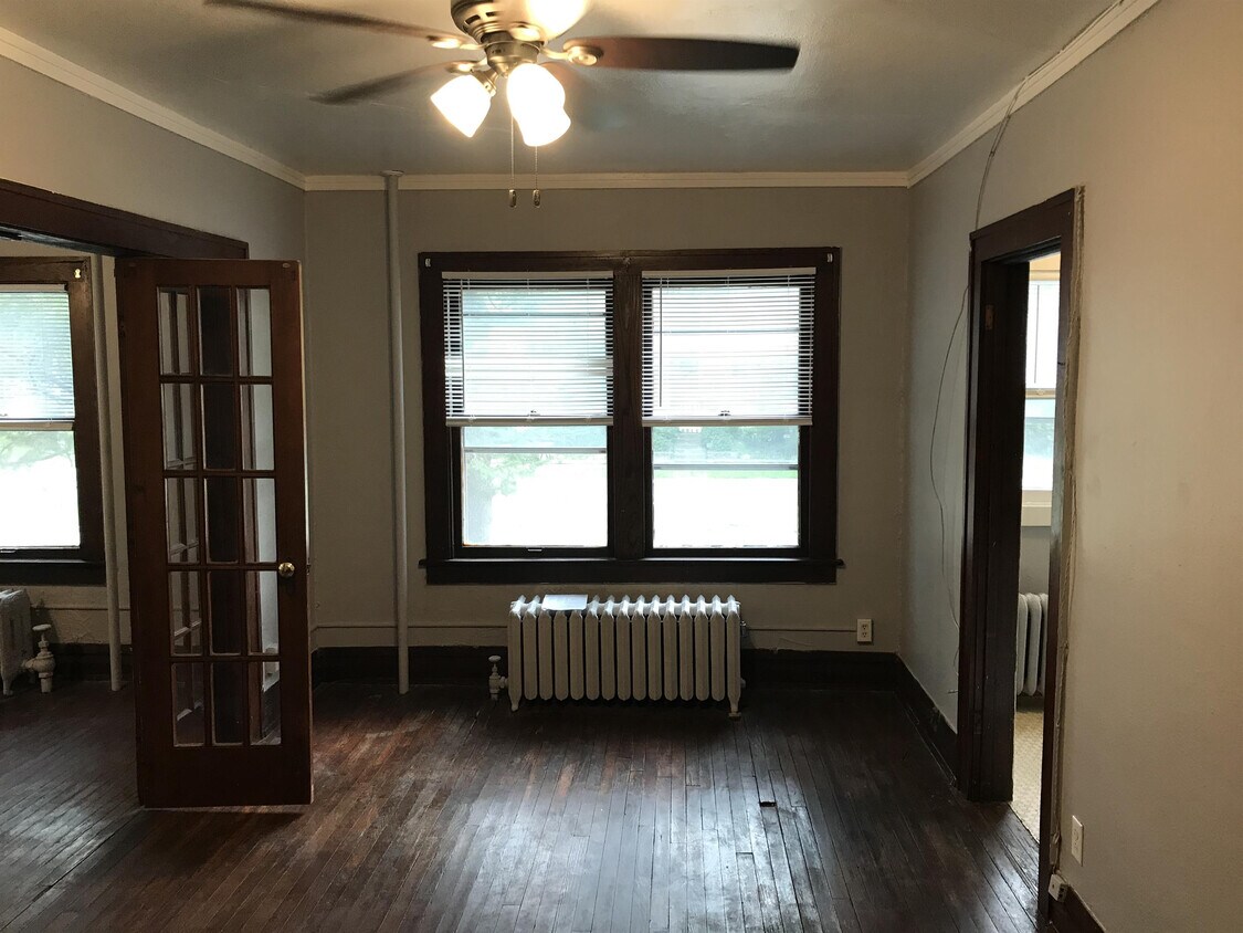 Primary Photo - 2500 Kingman Blvd