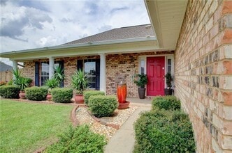 Building Photo - 10214 Scott Plantation Dr N