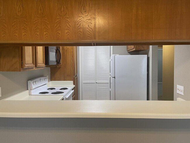 Foto del edificio - 2220 Millstone Dr