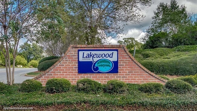 Building Photo - Two Bed | Two Bath @ Lakewood Commons