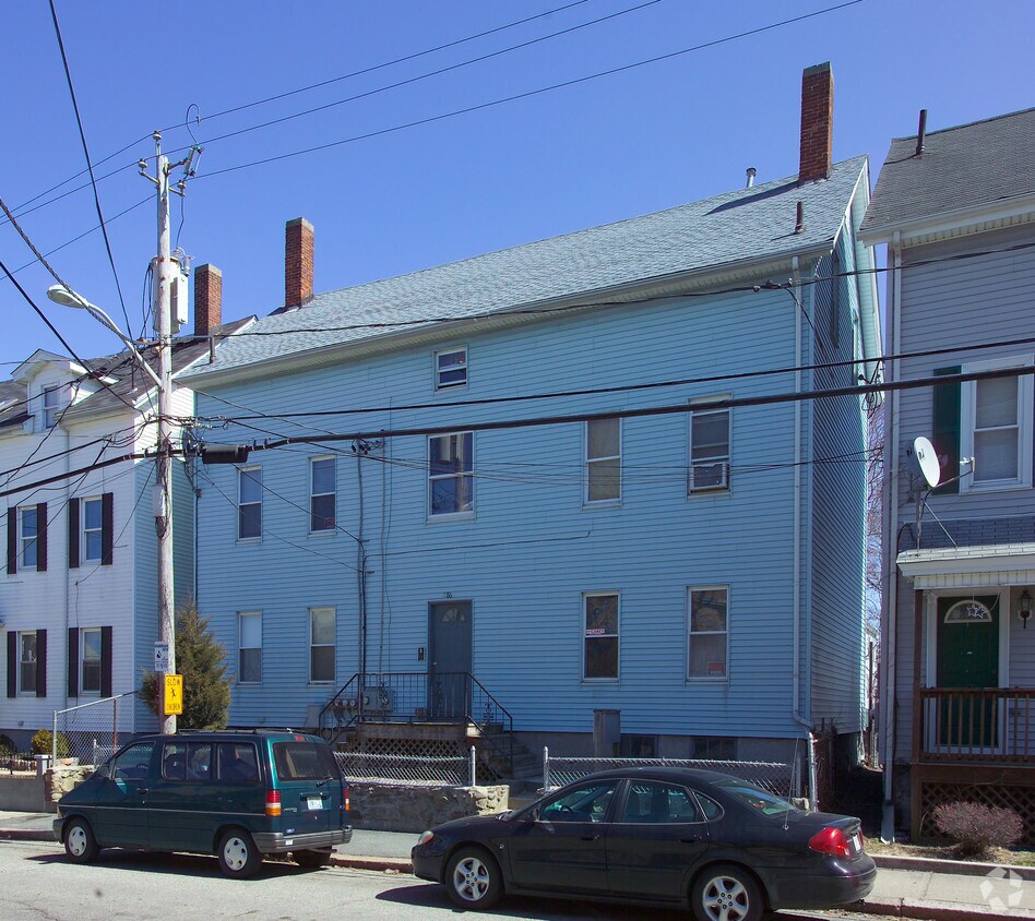 86 Kilburn St, Fall River, MA 02724 Apartments in Fall River, MA