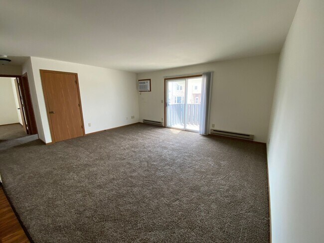 Foto del interior - 750 S Water St