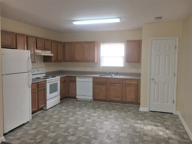 Foto del edificio - Cute one level Cottage 3 BR home close to ...