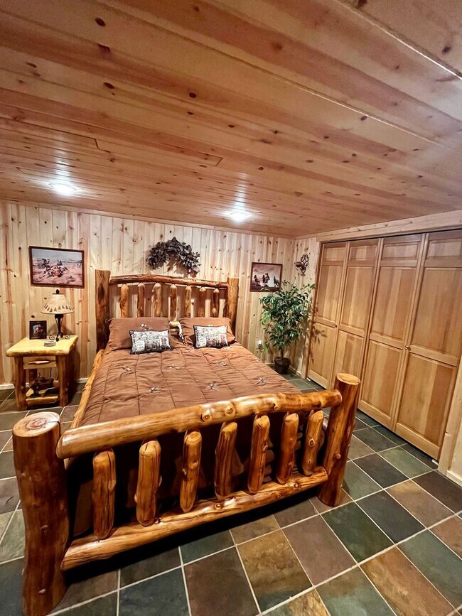 Foto del edificio - Fully Furnished Cabin Available - 10 Minut...