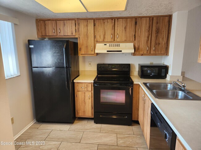 Foto del edificio - 1702 University Ln