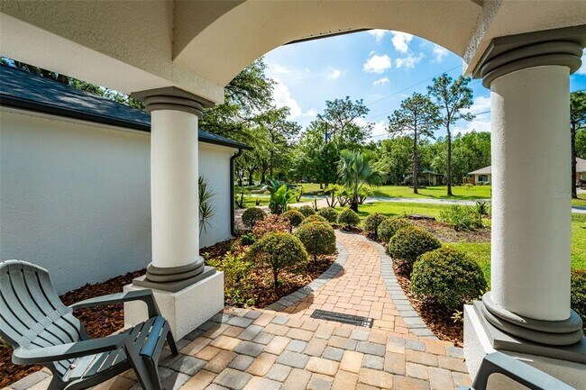 Building Photo - 27351 Golf Course Loop