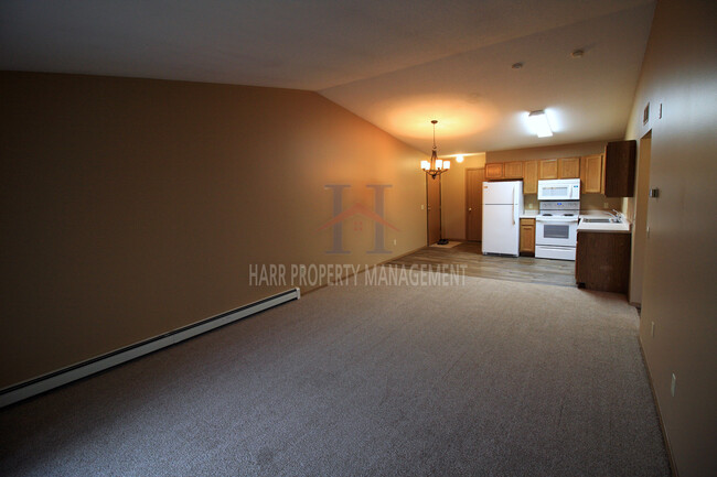 Foto del edificio - 5811 W Christopher Pl