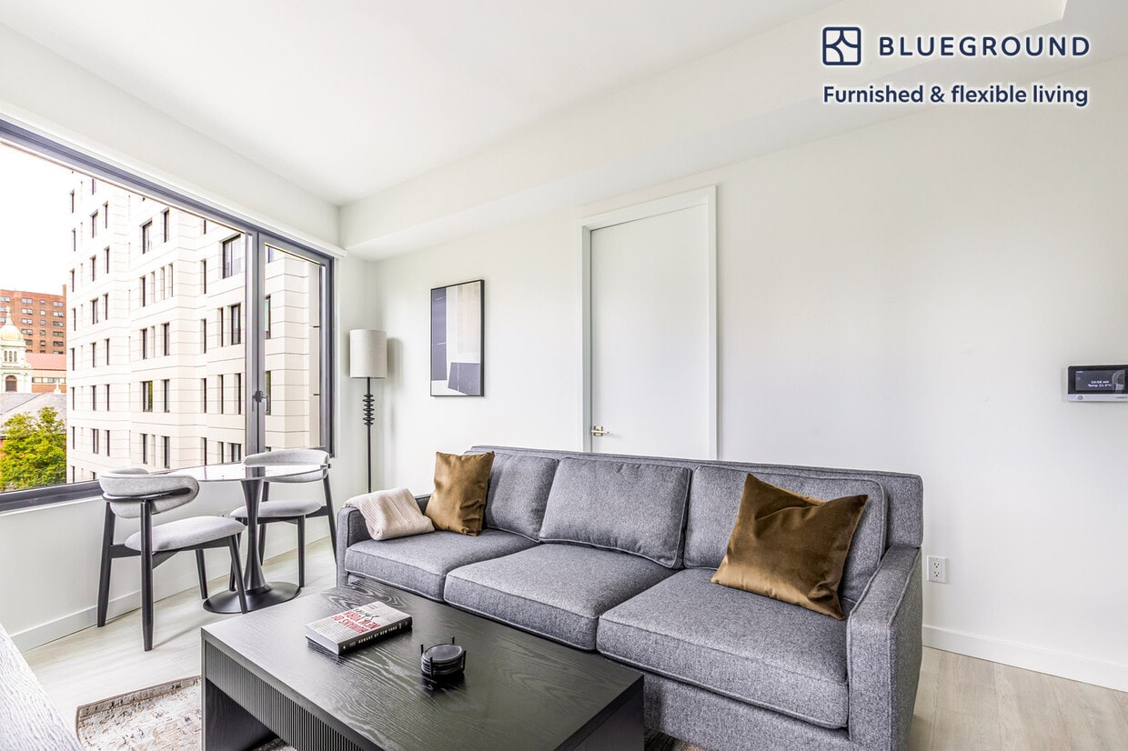 Primary Photo - 22 Chapel St