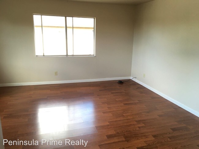 Foto del edificio - 40105-40107 Paseo Padre Pkwy