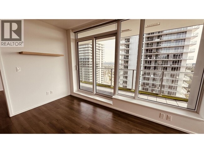 Building Photo - 3809 Evergreen Pl