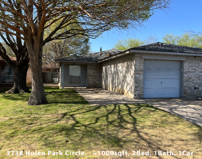 Foto del edificio - 3738 Hulen Park Cir