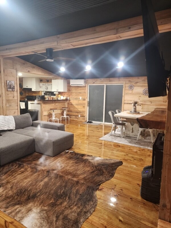 Foto principal - 9575 Glass Rd