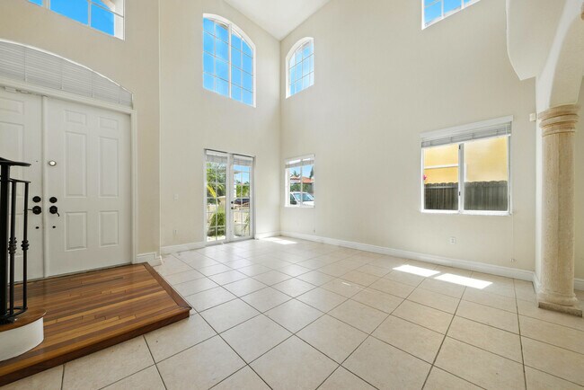 Foto del edificio - 15386 SW 21st Ln