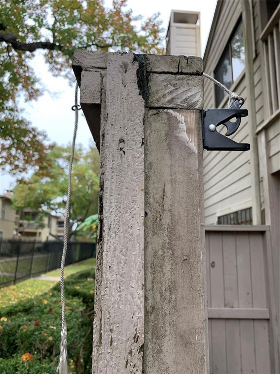 Building Photo - 9461 Pagewood Ln