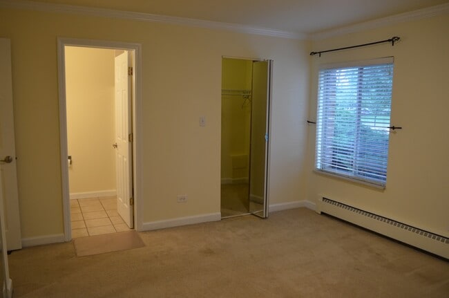 Foto del edificio - 2407 North Kennicott Drive