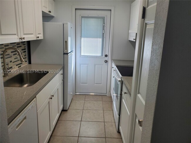 Foto del edificio - 1450 Atlantic Shores Blvd