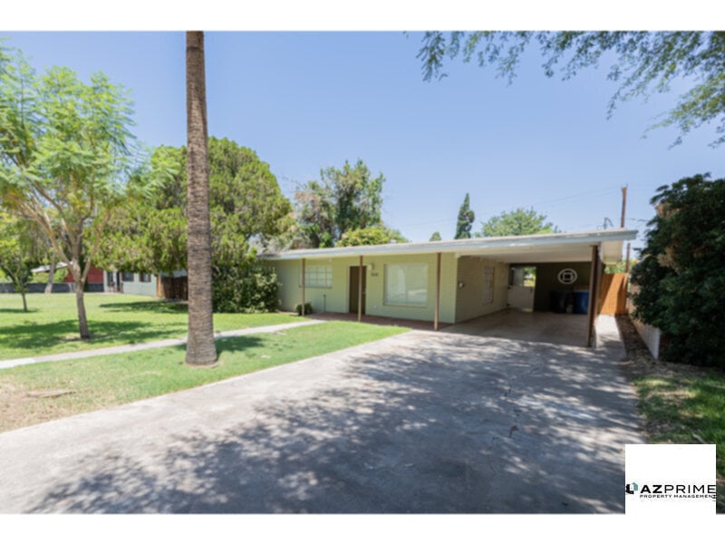 Primary Photo - Sunlit Comfort &amp; Spacious Style in thi...