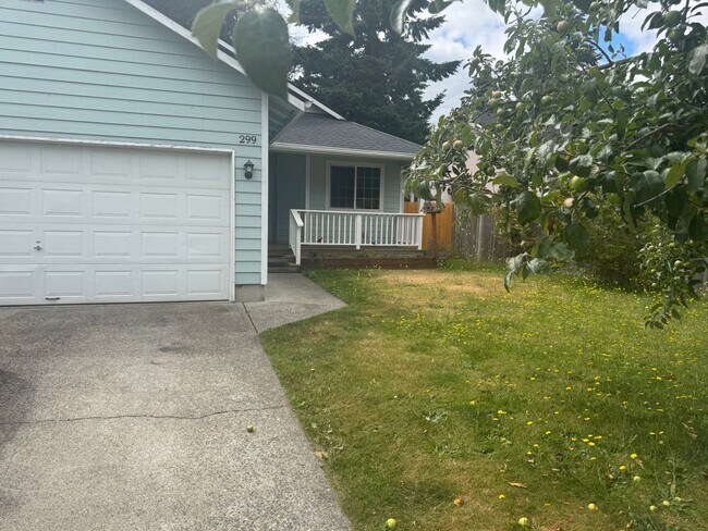 Foto del edificio - Charming 3-Bedroom Home in the Heart of Tenino