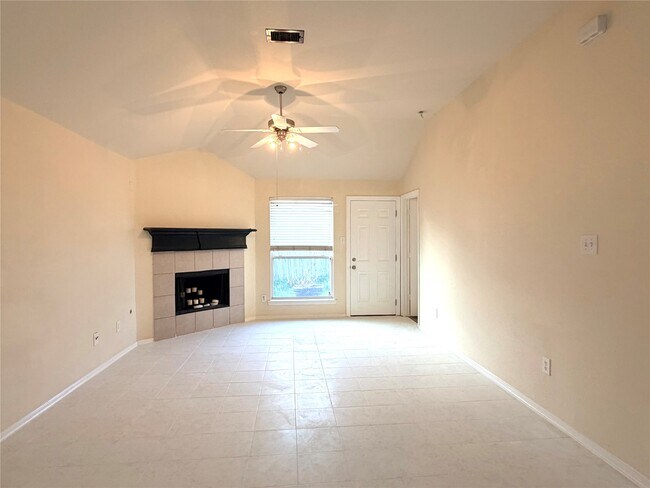 Building Photo - 19418 Cypress Rose Ct