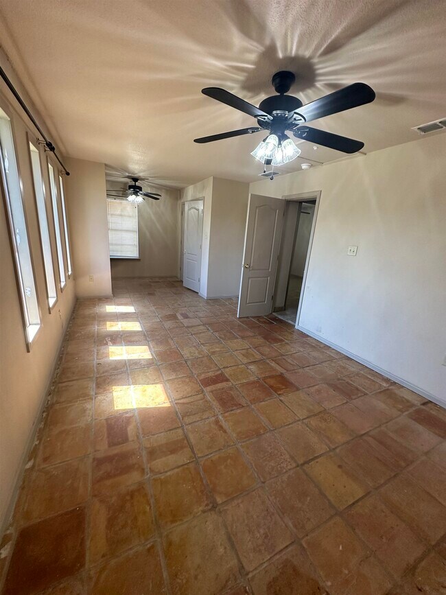 Building Photo - 4706 Pita Dr