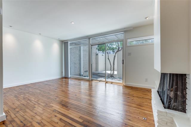 Foto del edificio - 3321 Cole Ave