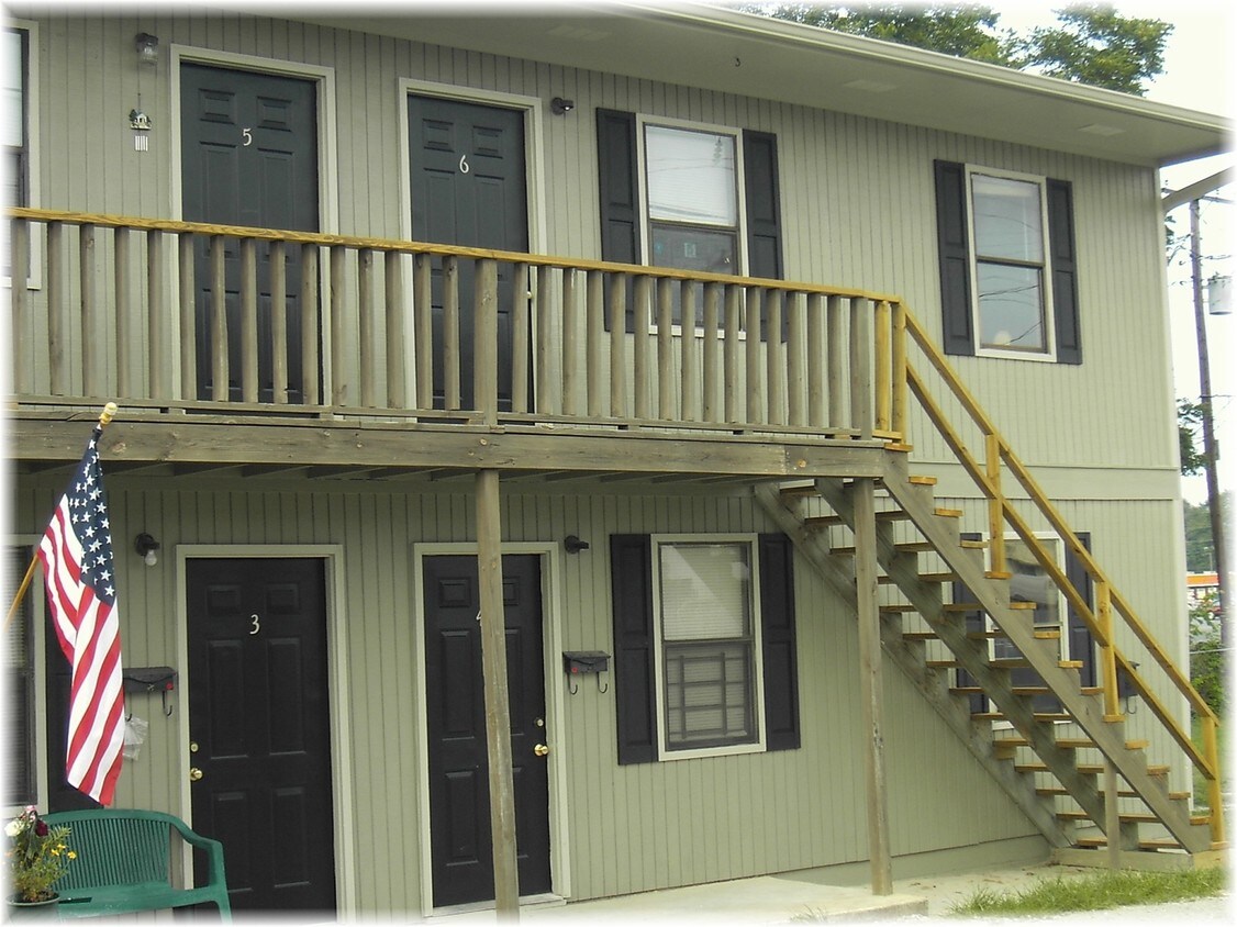 Primary Photo - 1512 Houston St