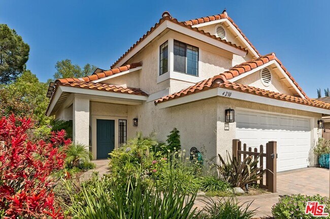Foto del edificio - 4210 Lost Springs Dr