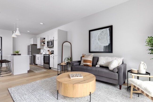 Interior Photo - Origin