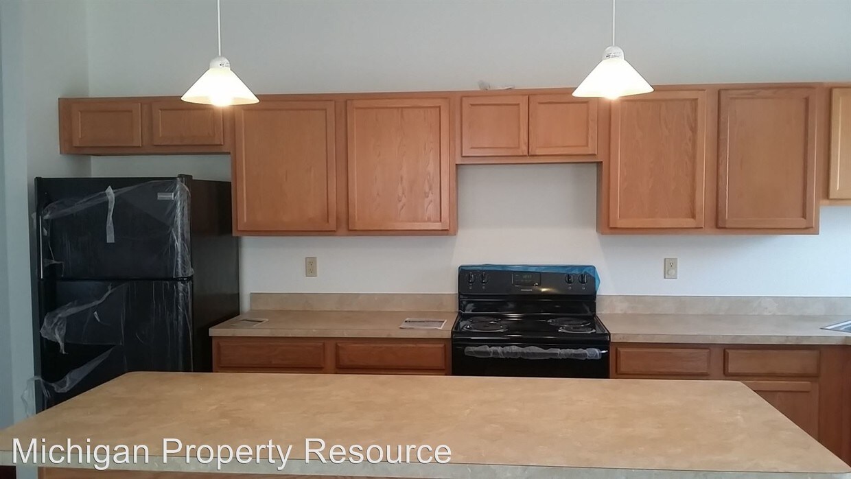 Foto principal - 3 br, 2.5 bath House - 3399 Ewald Circle