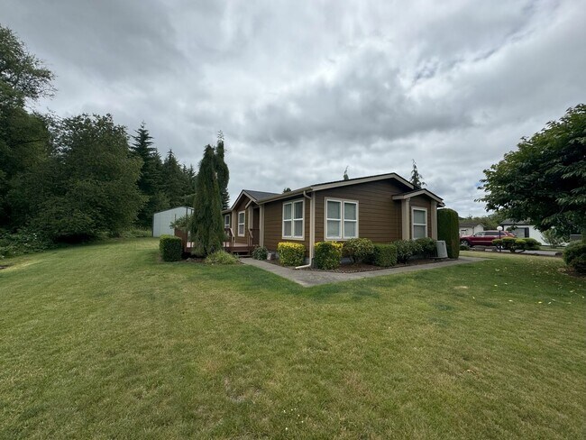 Building Photo - STATUS: UNAVAILABLE;  PENDING APPLICATION ...