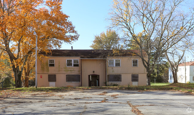 Building Photo - Hampton View