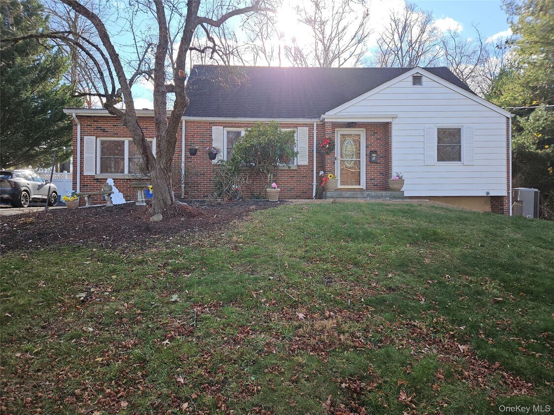 Foto principal - 8 Windmill Ln